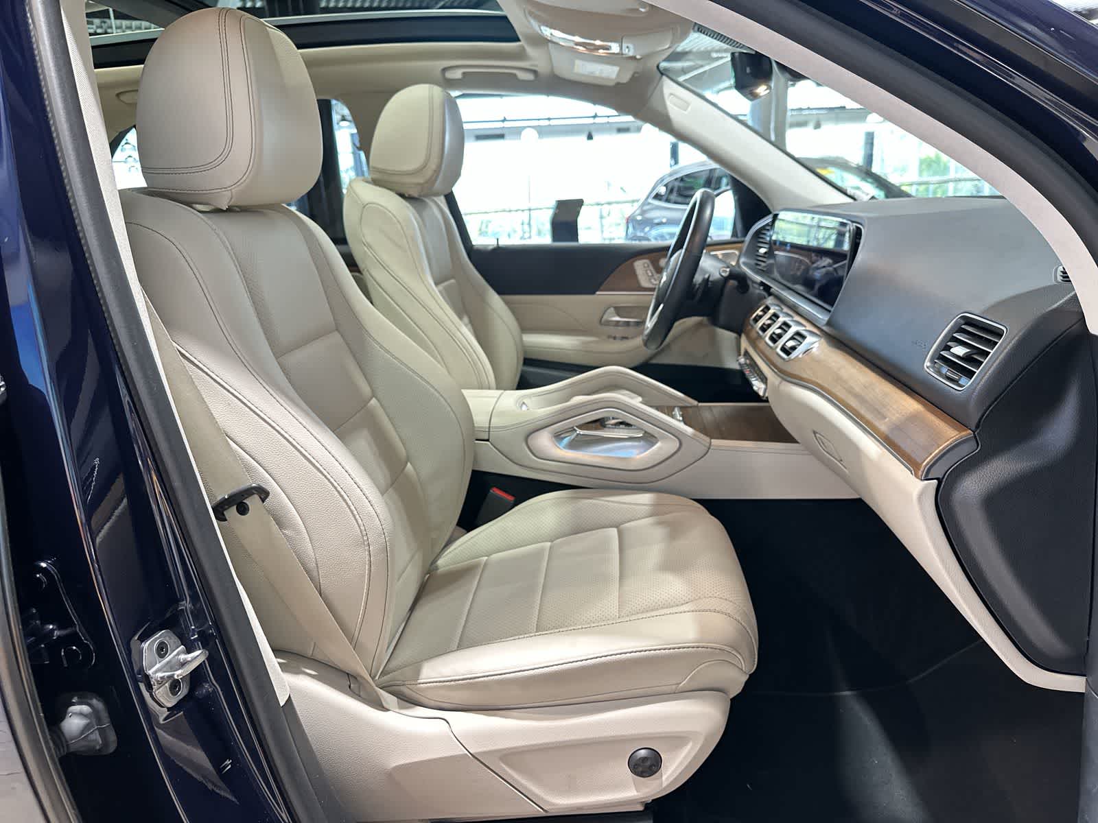 Thumbnail: 2021 Mercedes-Benz GLE - 26