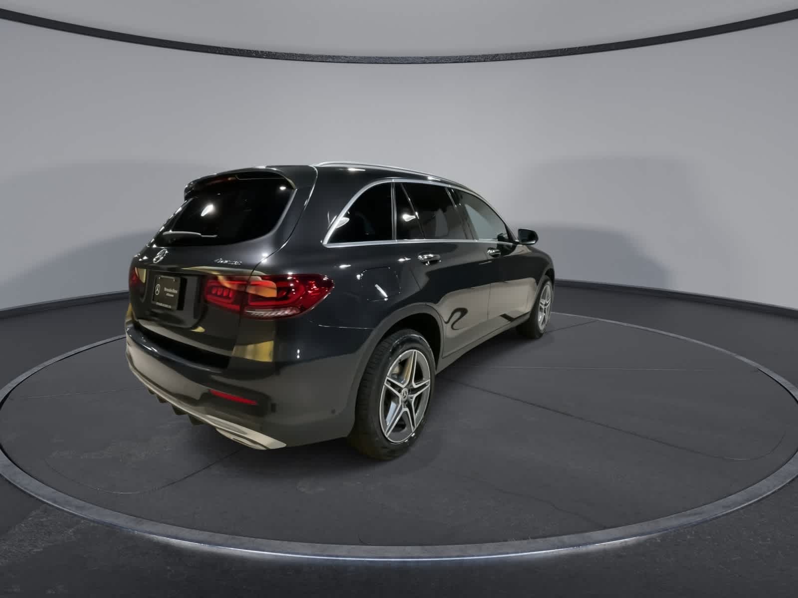 Thumbnail: 2022 Mercedes-Benz GLC - 11