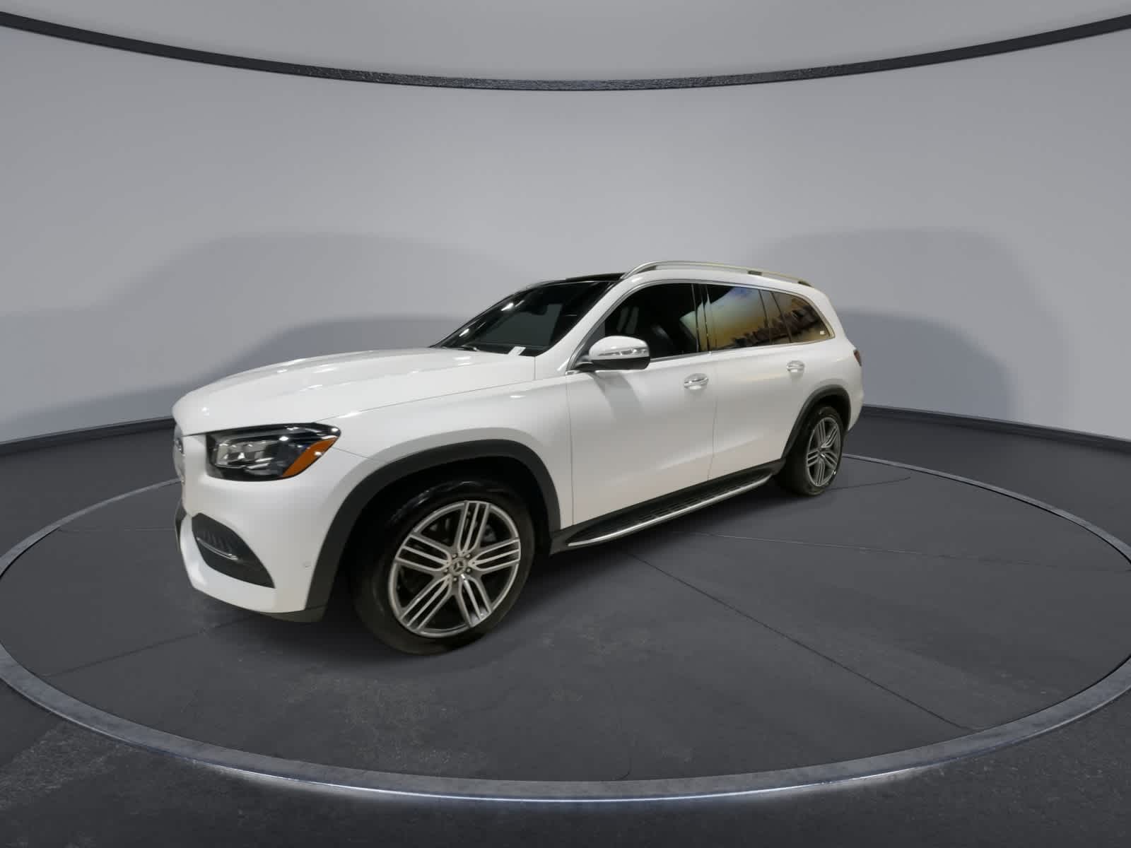 Thumbnail: 2023 Mercedes-Benz GLS - 6