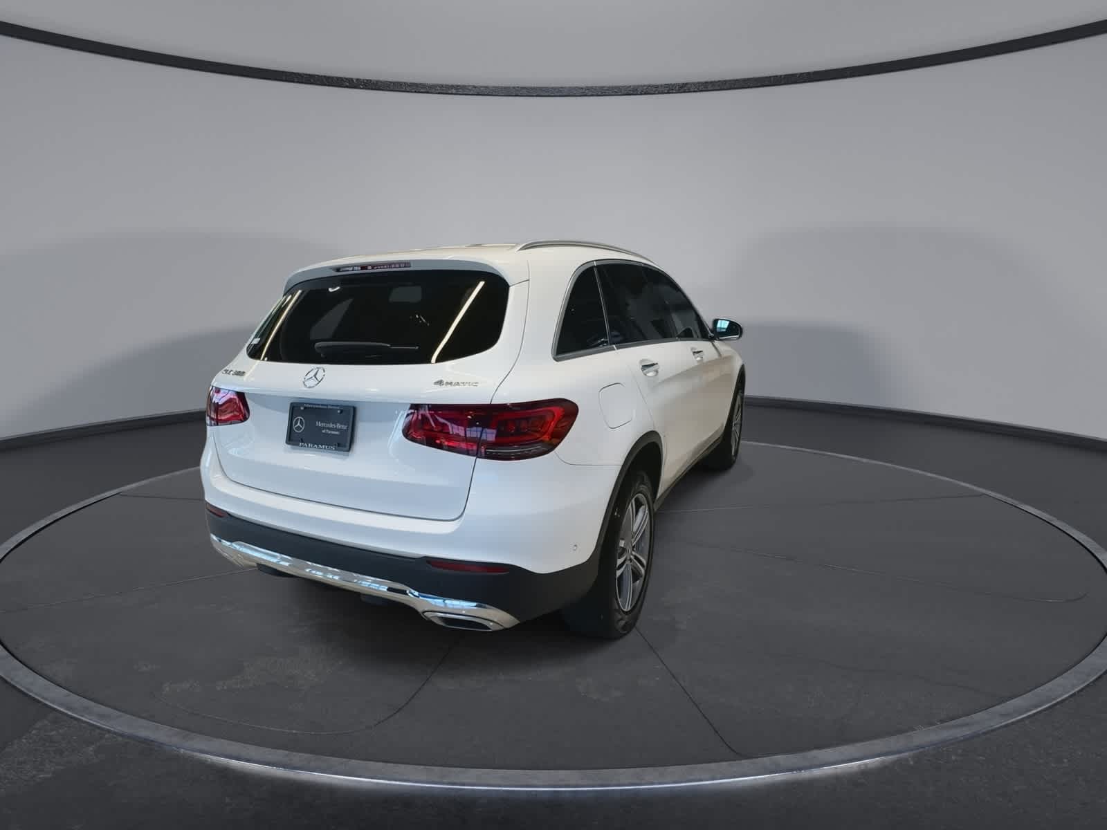 Thumbnail: 2022 Mercedes-Benz GLC - 11