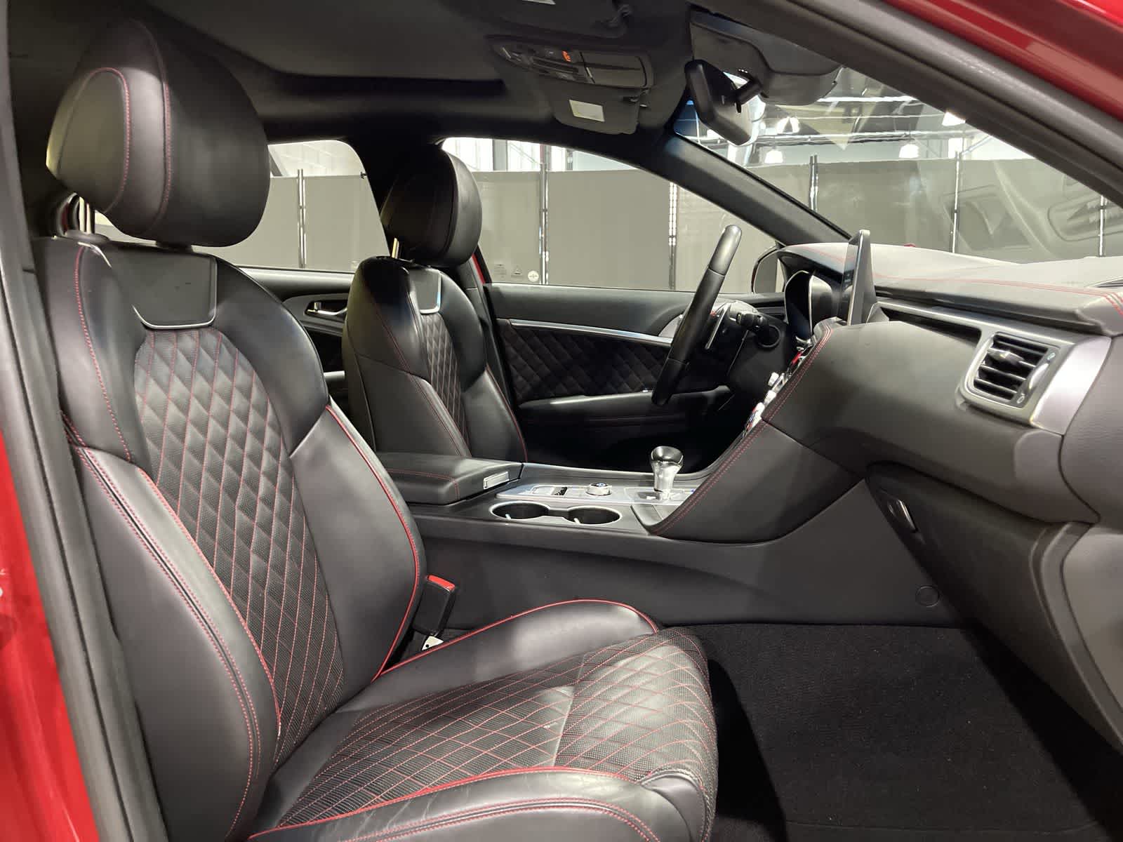 Thumbnail: 2019 Genesis G70 - 26