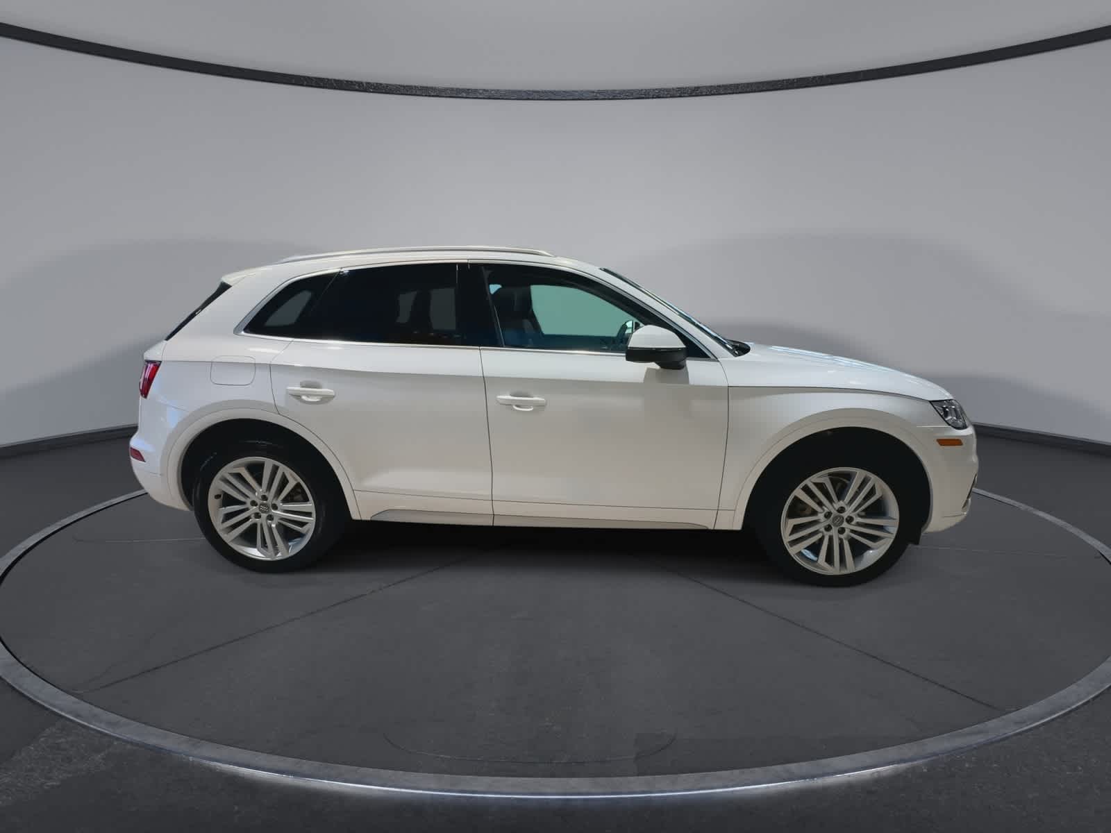 Thumbnail: 2018 Audi Q5 - 13