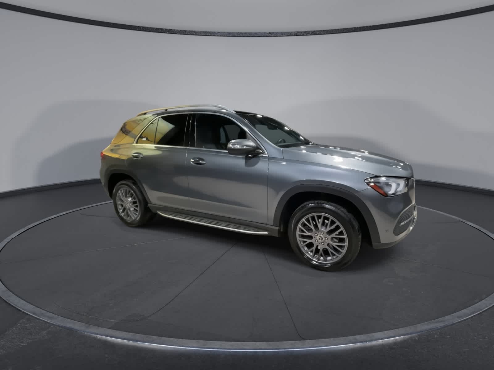 Thumbnail: 2022 Mercedes-Benz GLE - 2