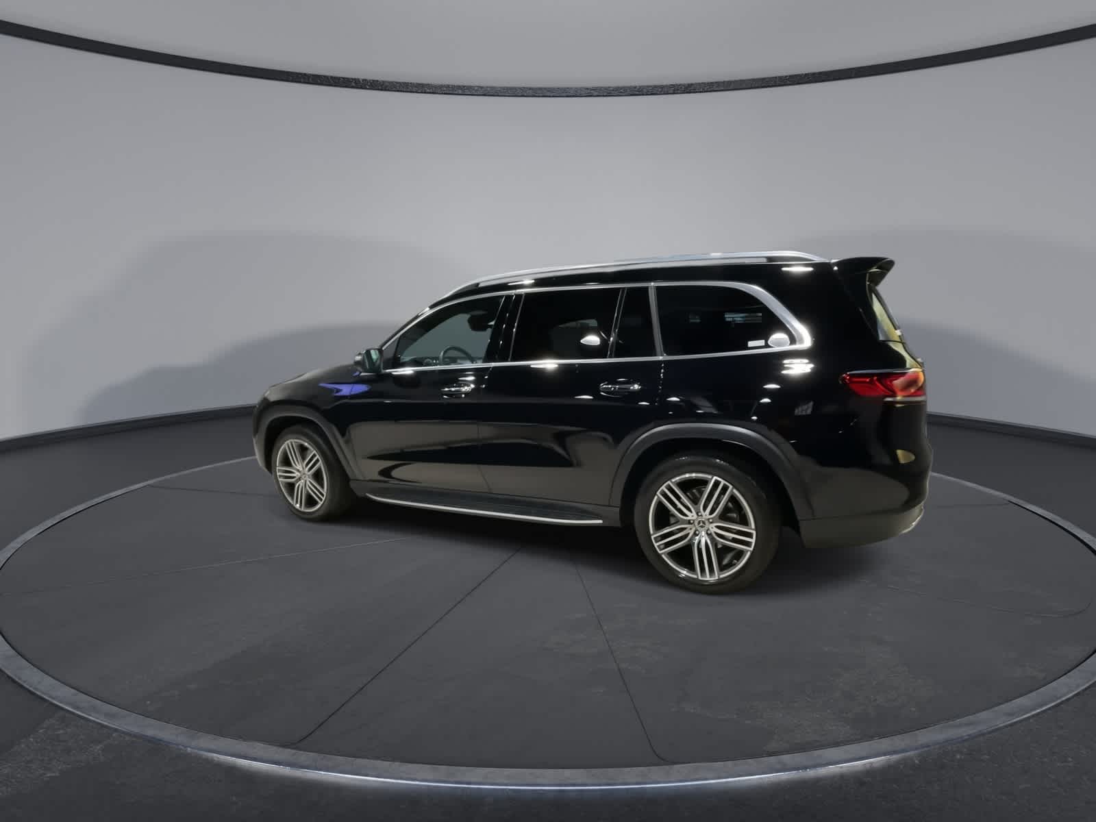 Thumbnail: 2022 Mercedes-Benz GLS - 6