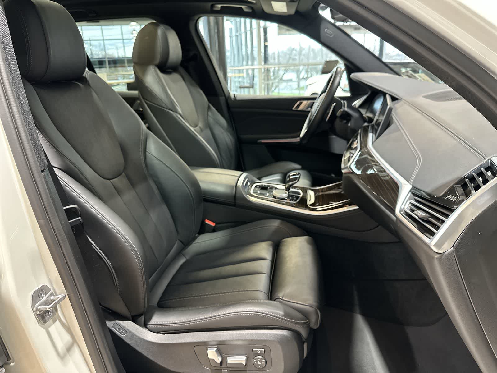 Thumbnail: 2021 BMW X5 - 26