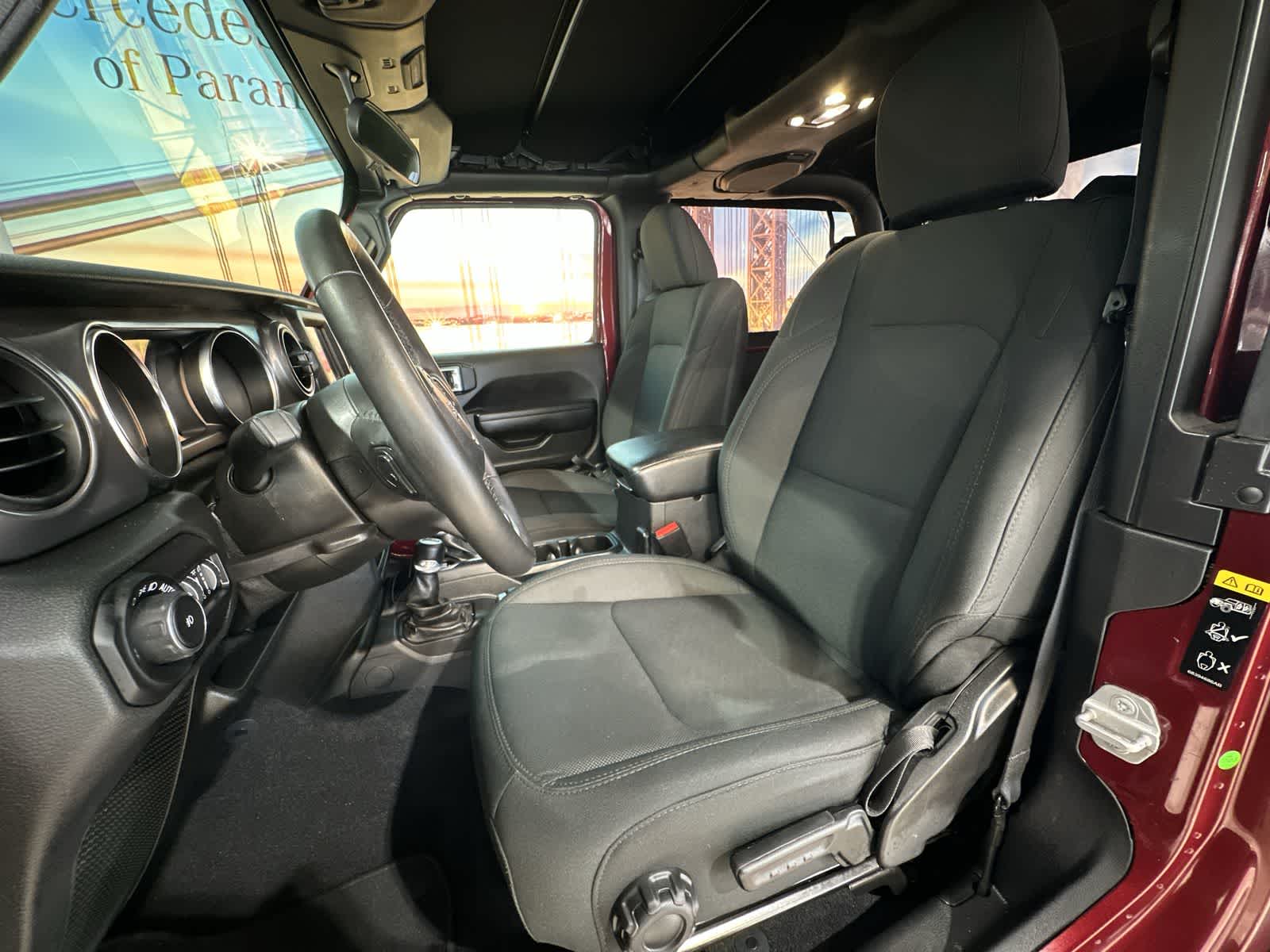 Thumbnail: 2021 Jeep Wrangler - 23