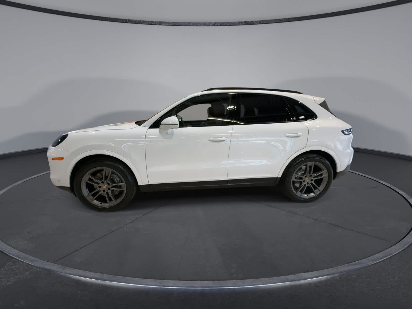 Thumbnail: 2024 Porsche Cayenne - 5