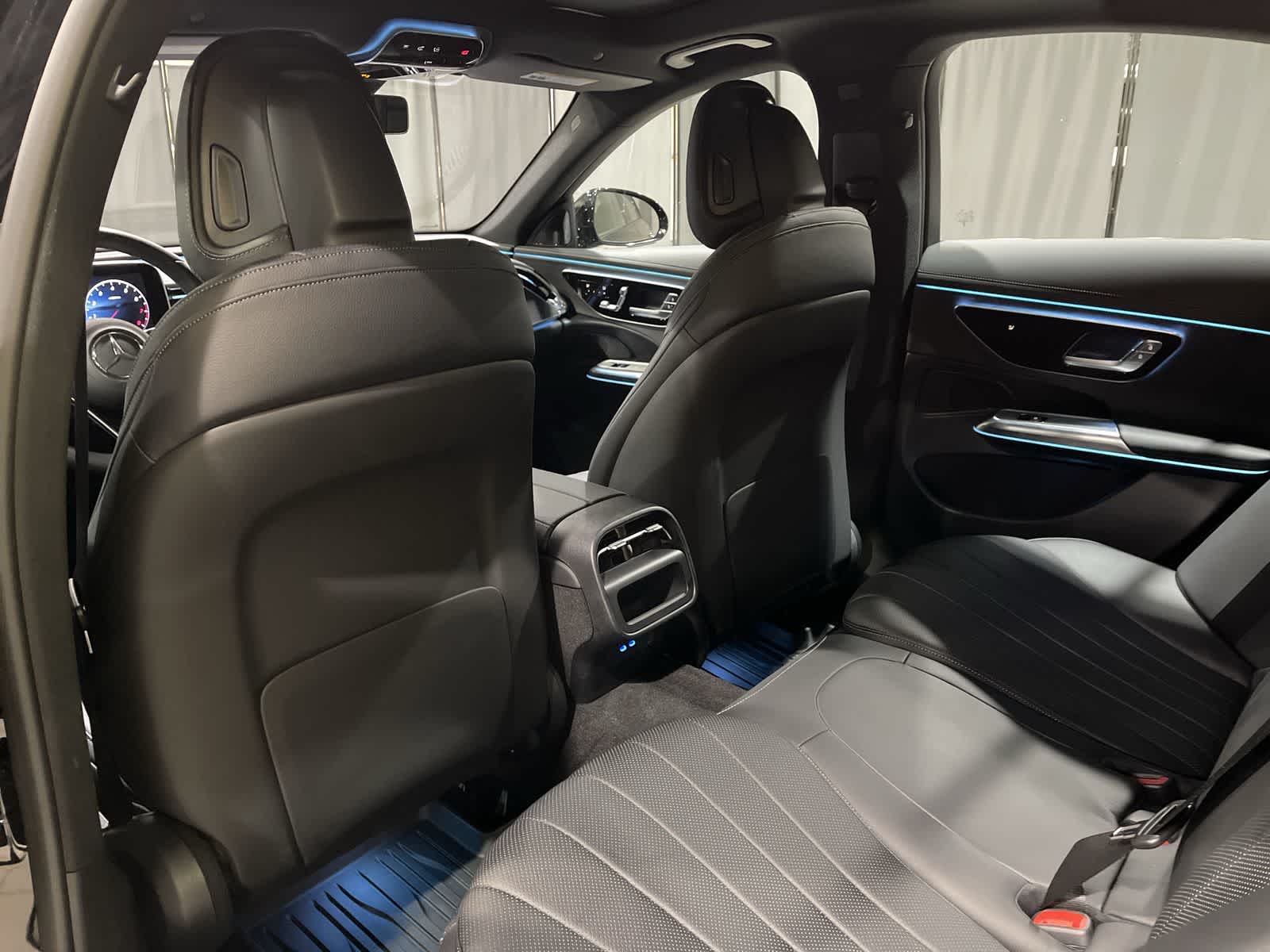 Thumbnail: 2025 Mercedes-Benz E-Class - 24