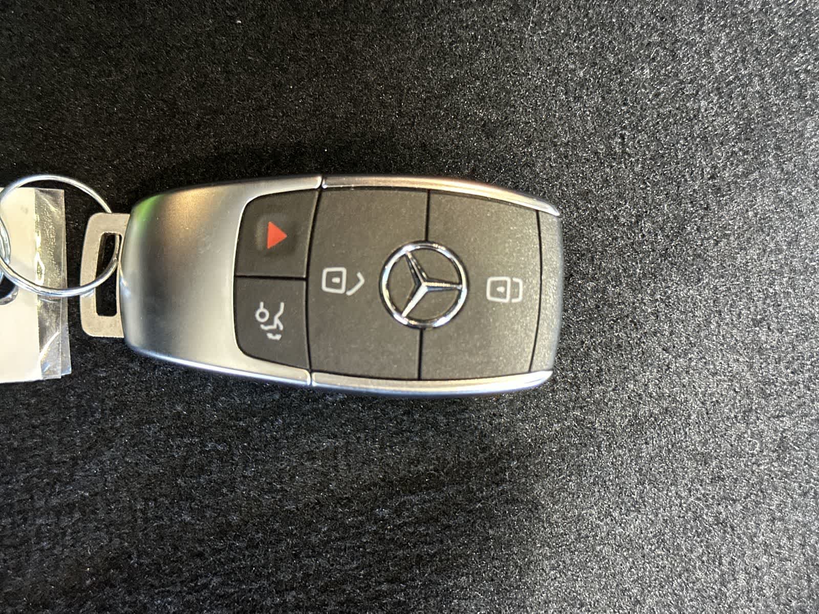 Thumbnail: 2025 Mercedes-Benz GLE - 32