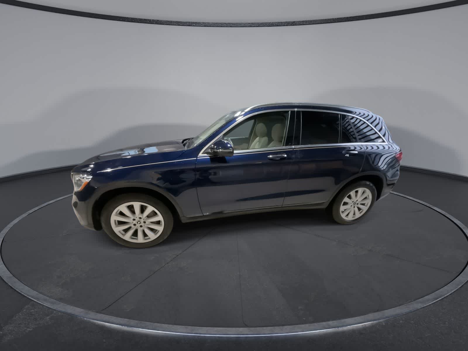 Thumbnail: 2021 Mercedes-Benz GLC - 7