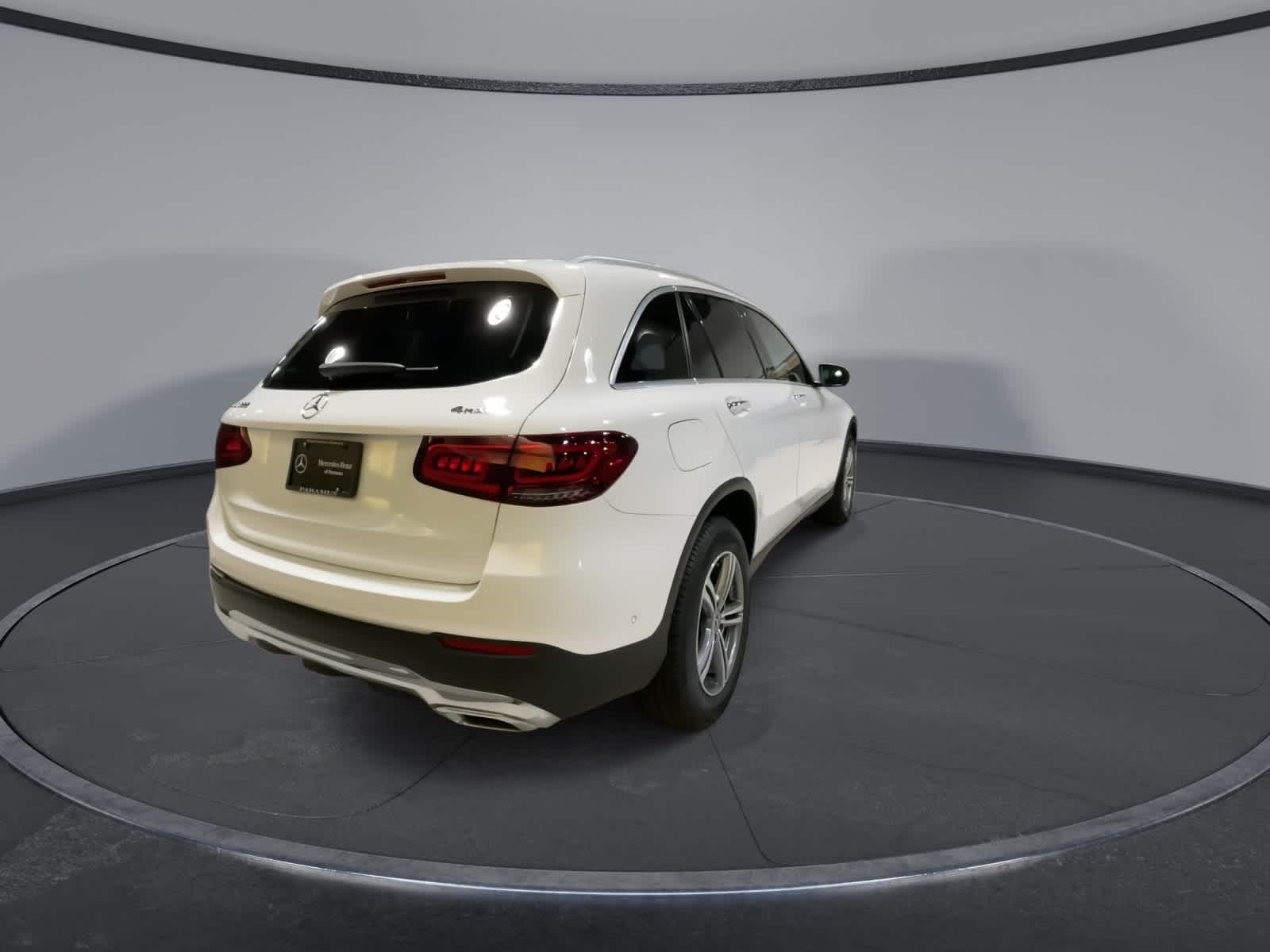 Thumbnail: 2022 Mercedes-Benz GLC - 11