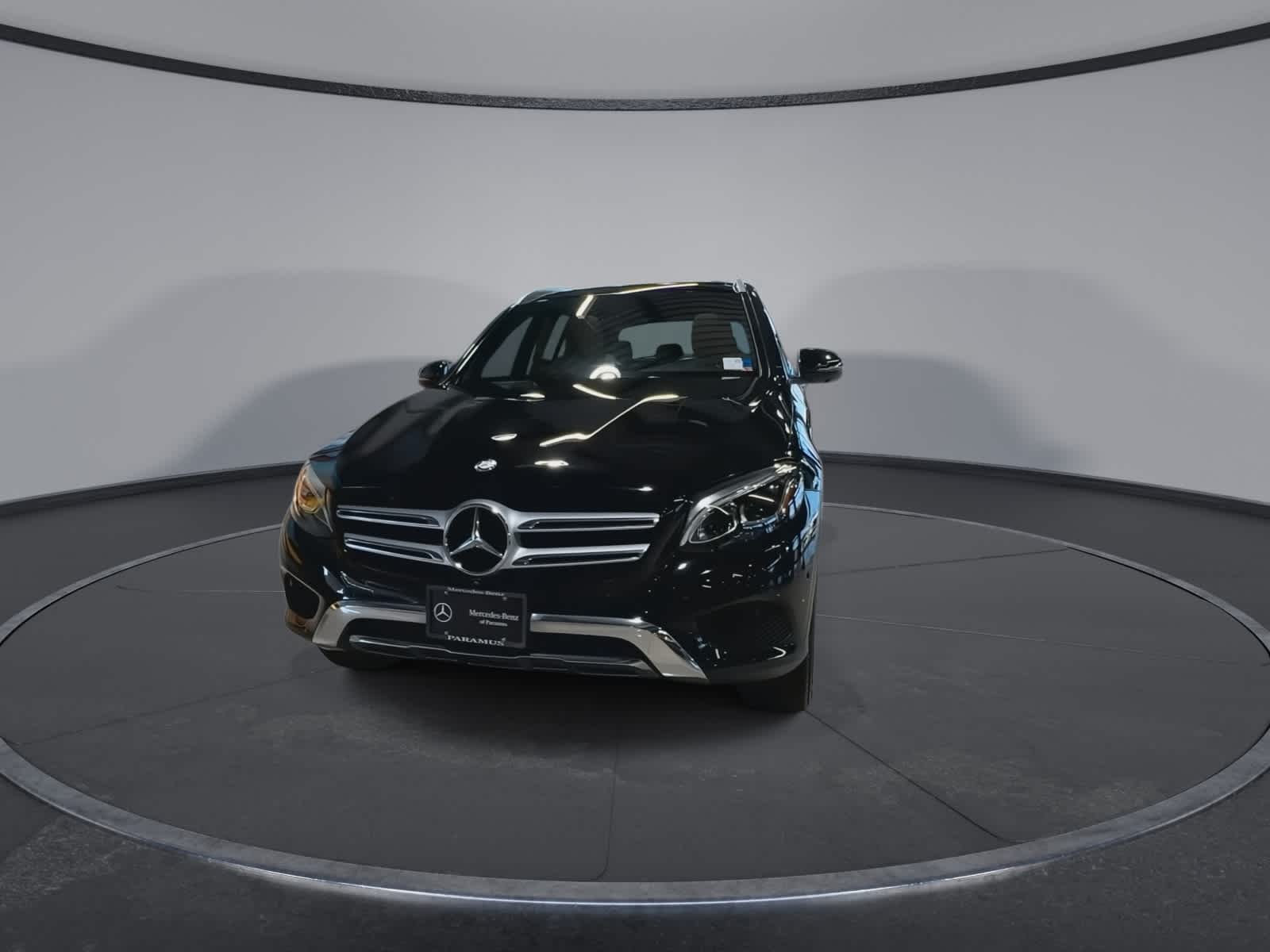 Thumbnail: 2017 Mercedes-Benz GLC - 4