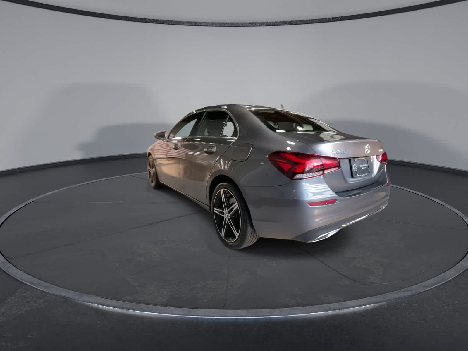 Thumbnail: 2022 Mercedes-Benz A-Class - 9