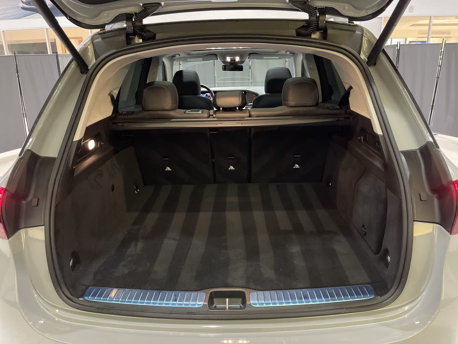 Thumbnail: 2025 Mercedes-Benz GLE - 31