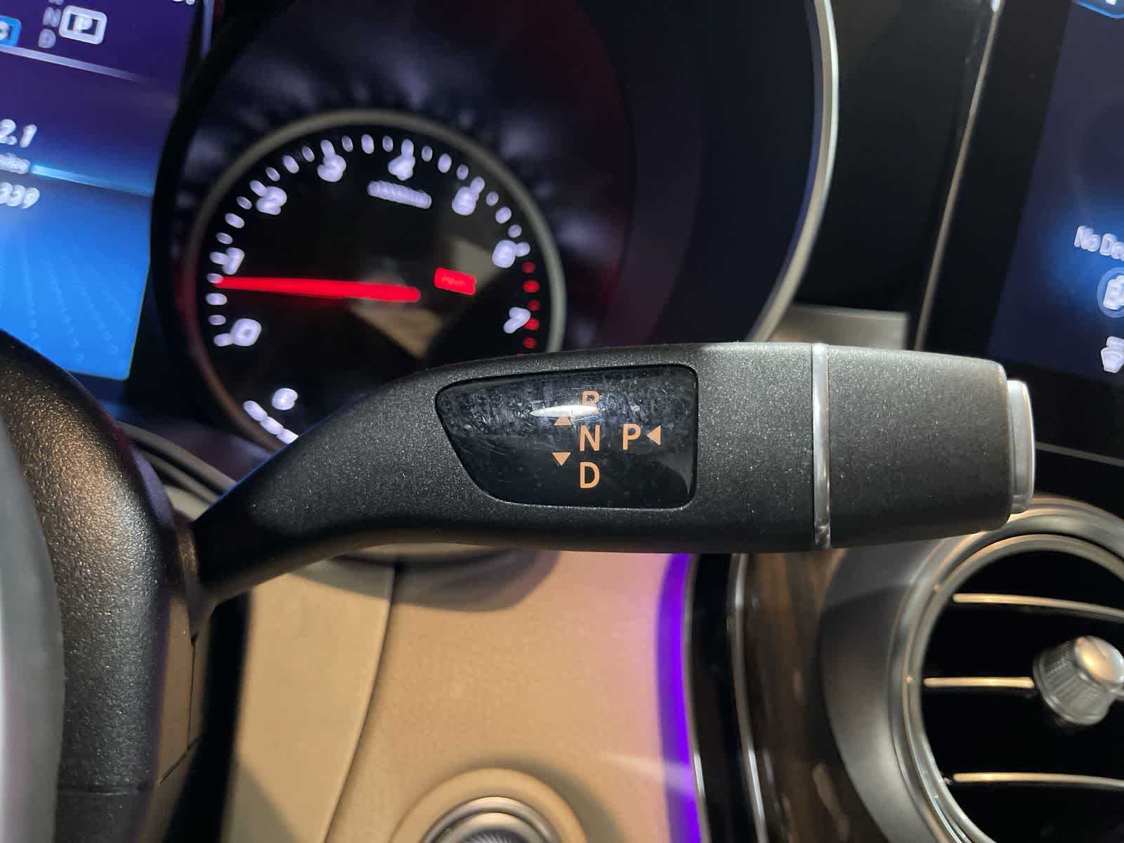 Thumbnail: 2022 Mercedes-Benz GLC - 29