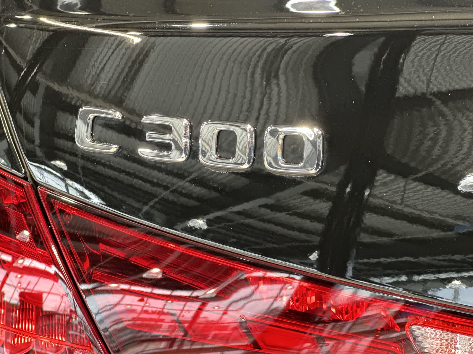 Thumbnail: 2025 Mercedes-Benz C-Class - 19