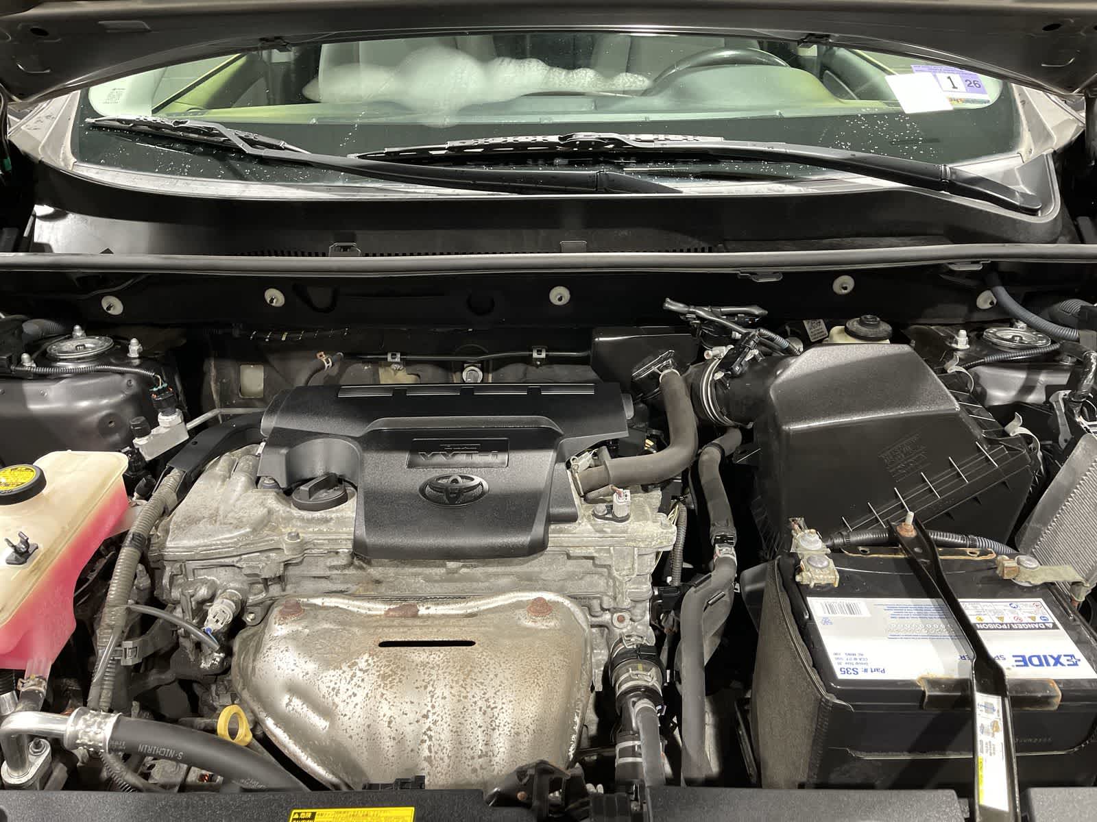 Thumbnail: 2015 Toyota RAV4 - 21