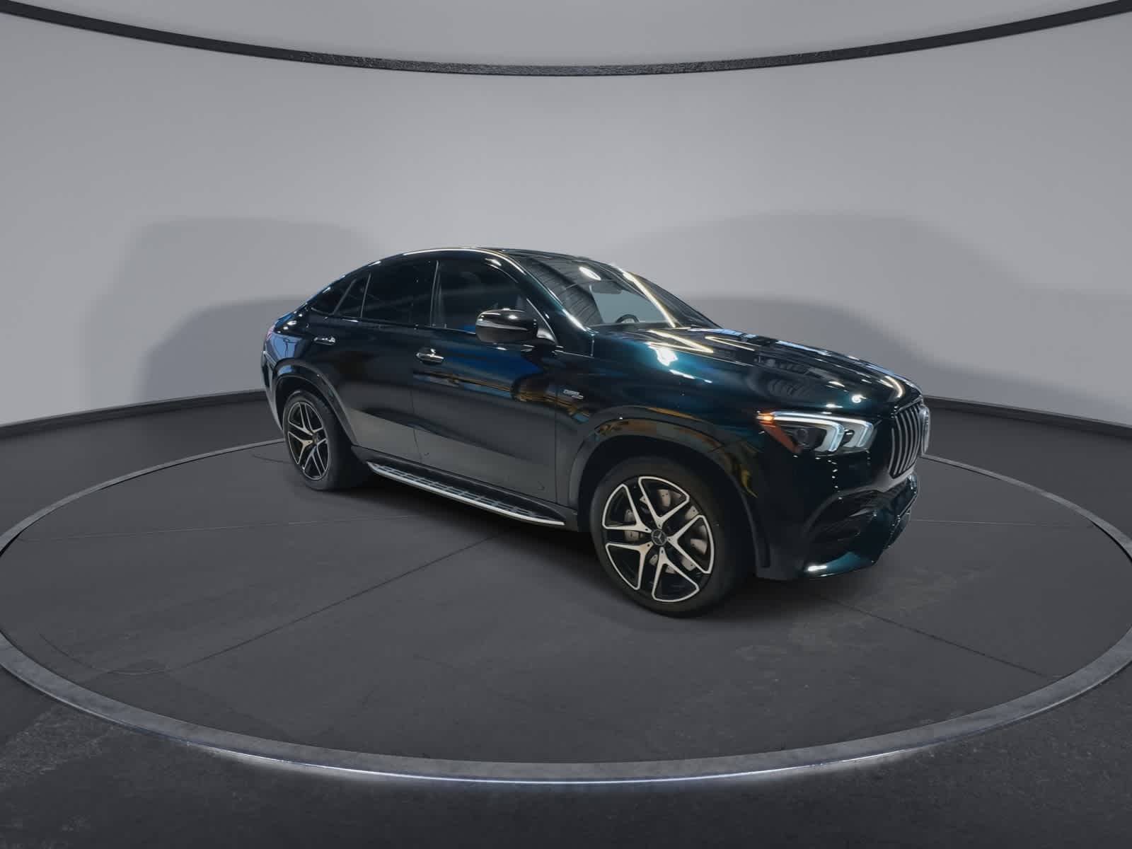 Thumbnail: 2023 Mercedes-Benz GLE - 2