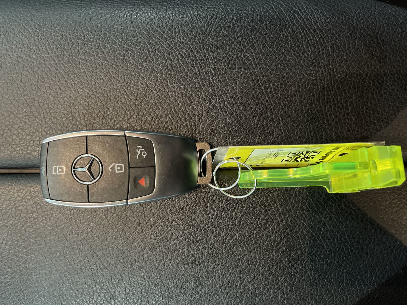 Thumbnail: 2023 Mercedes-Benz GLE - 32