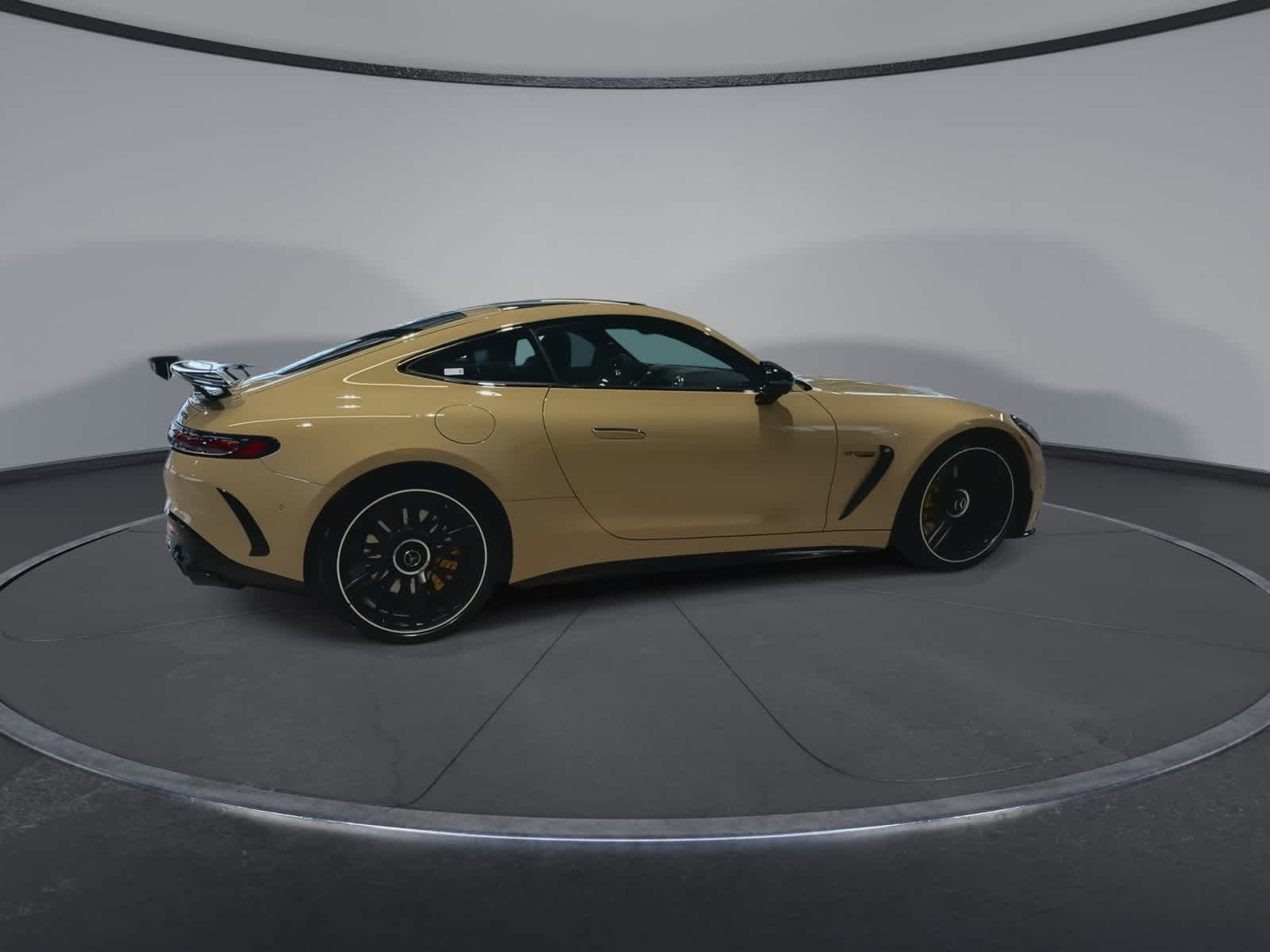 Thumbnail: 2025 Mercedes-Benz AMG GT - 12