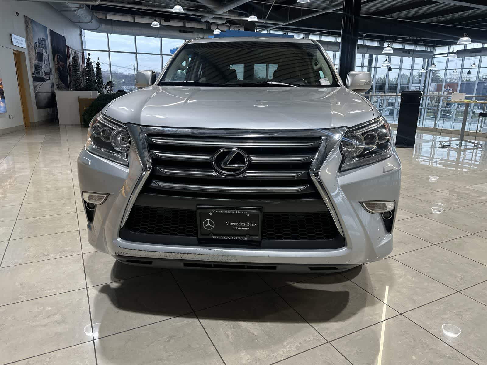 Thumbnail: 2019 Lexus GX - 18
