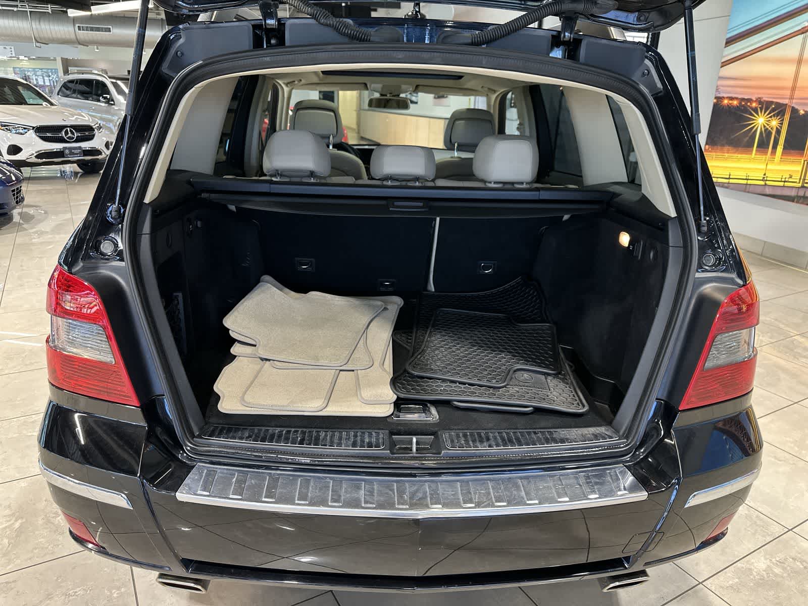 Thumbnail: 2010 Mercedes-Benz GLK - 31
