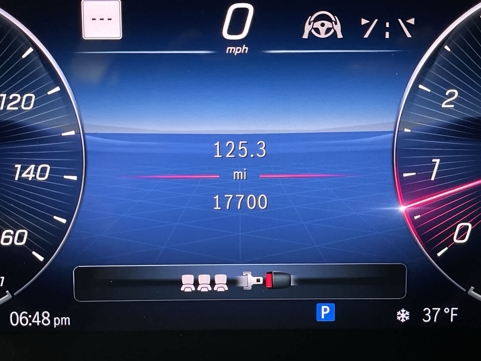 Thumbnail: 2024 Mercedes-Benz C-Class - 30