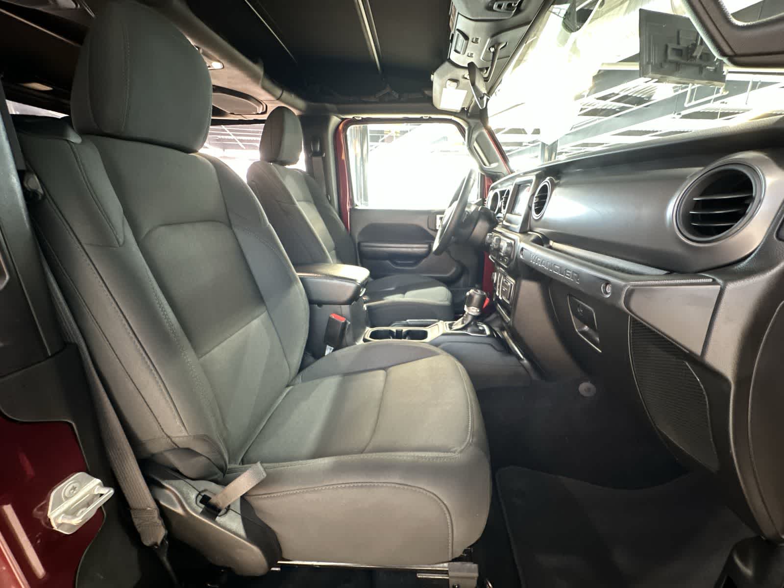 Thumbnail: 2021 Jeep Wrangler - 26