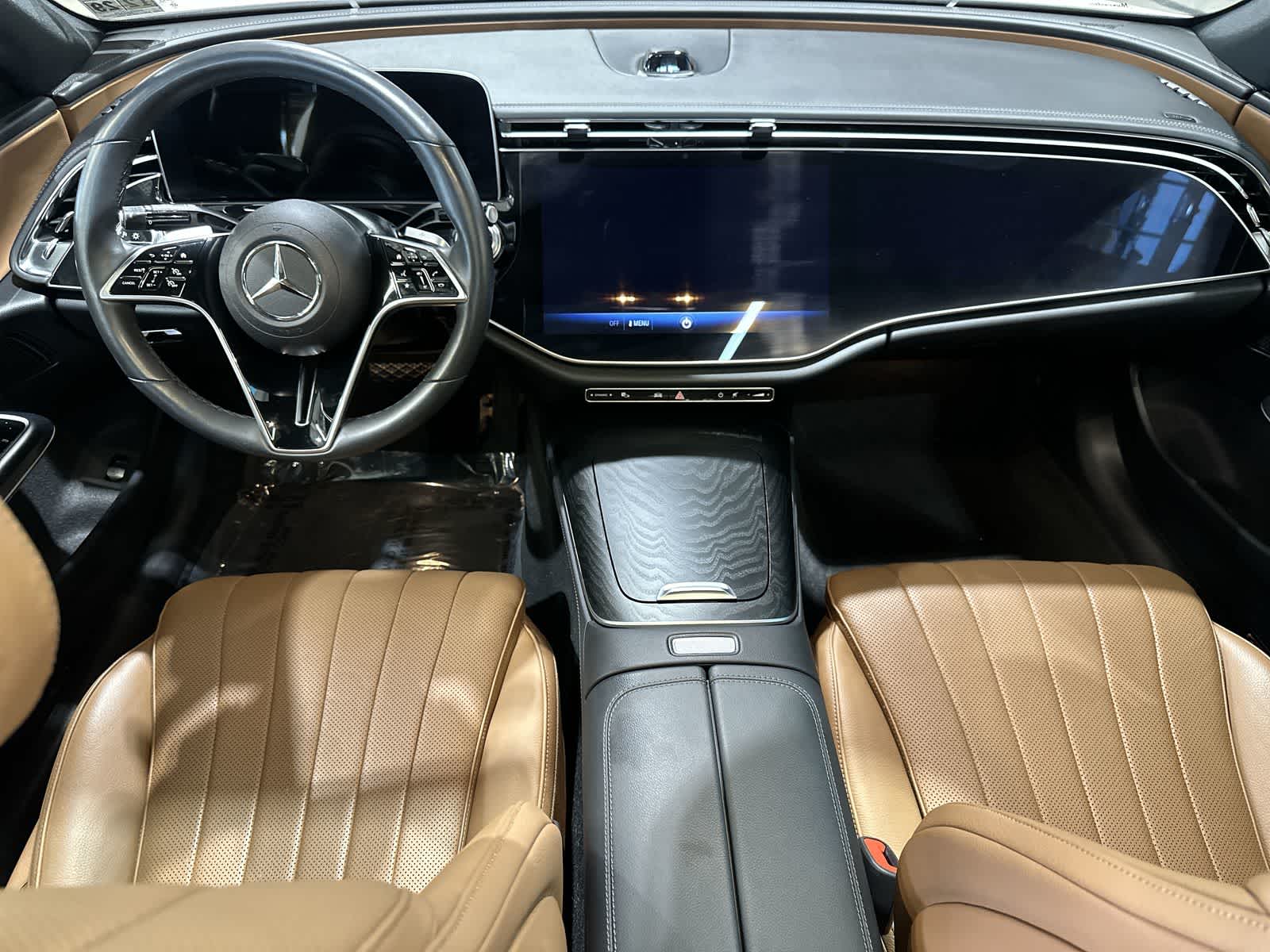 Thumbnail: 2025 Mercedes-Benz E-Class - 22