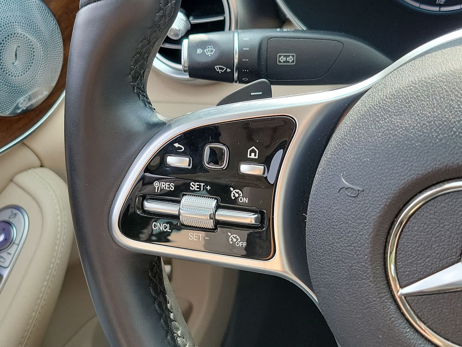 Thumbnail: 2021 Mercedes-Benz C-Class - 17