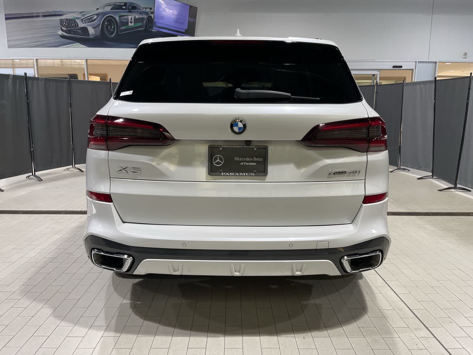 Thumbnail: 2023 BMW X5 - 17
