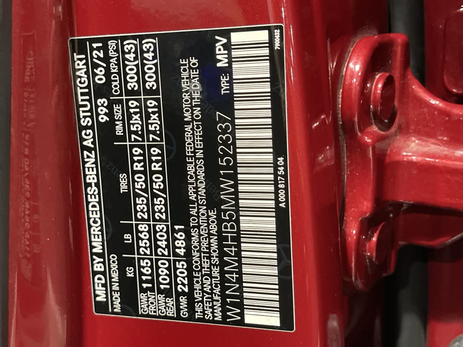 Thumbnail: 2021 Mercedes-Benz GLB - 33