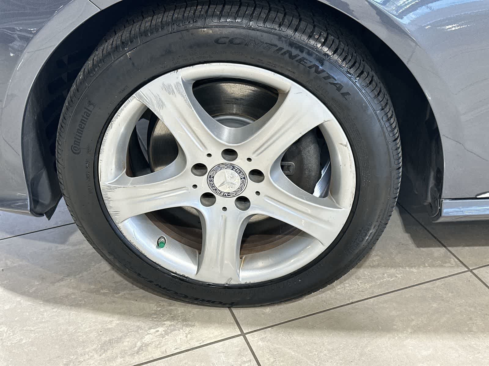 Thumbnail: 2015 Mercedes-Benz E-Class - 20