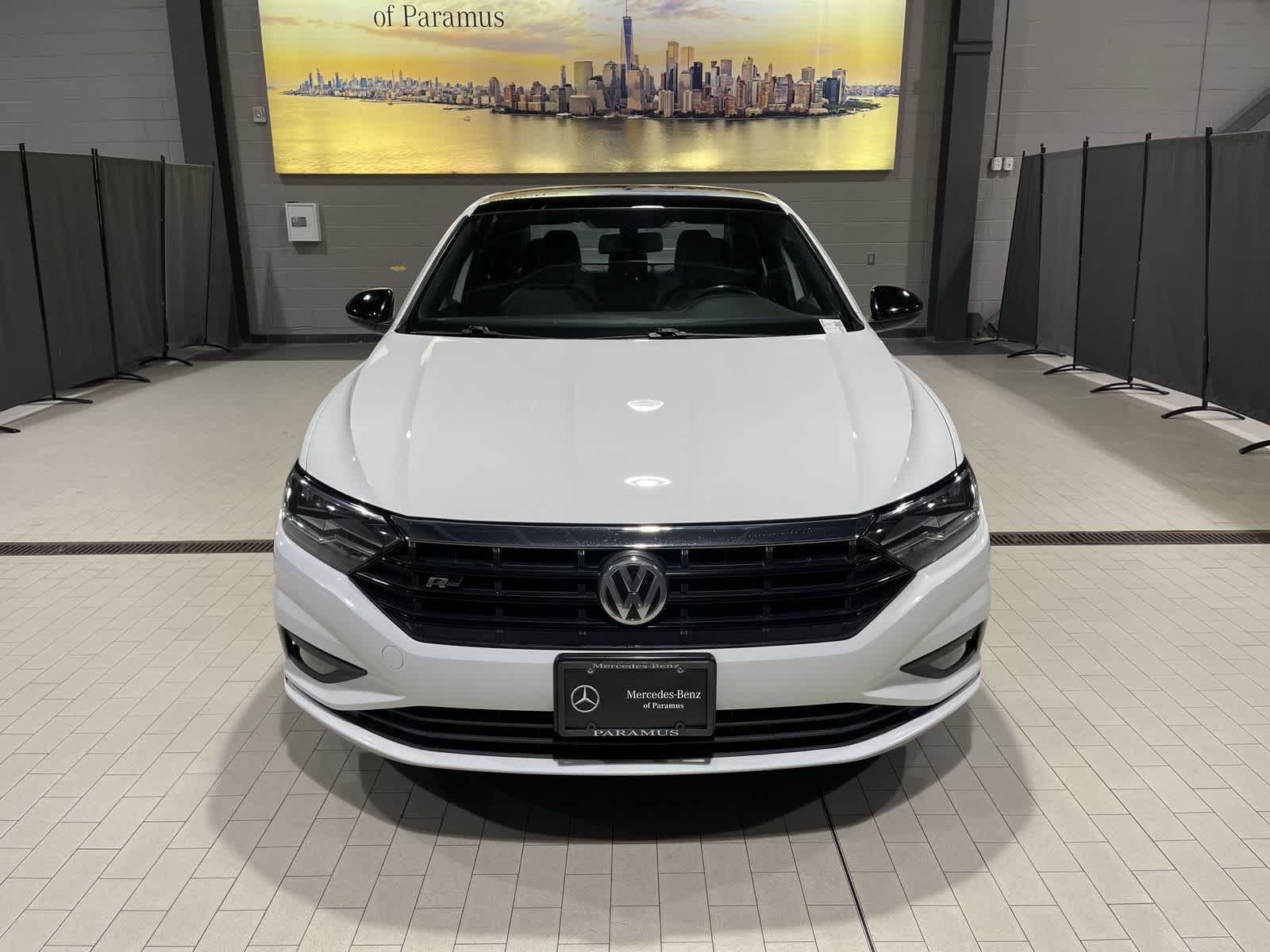 Thumbnail: 2019 Volkswagen Jetta - 18