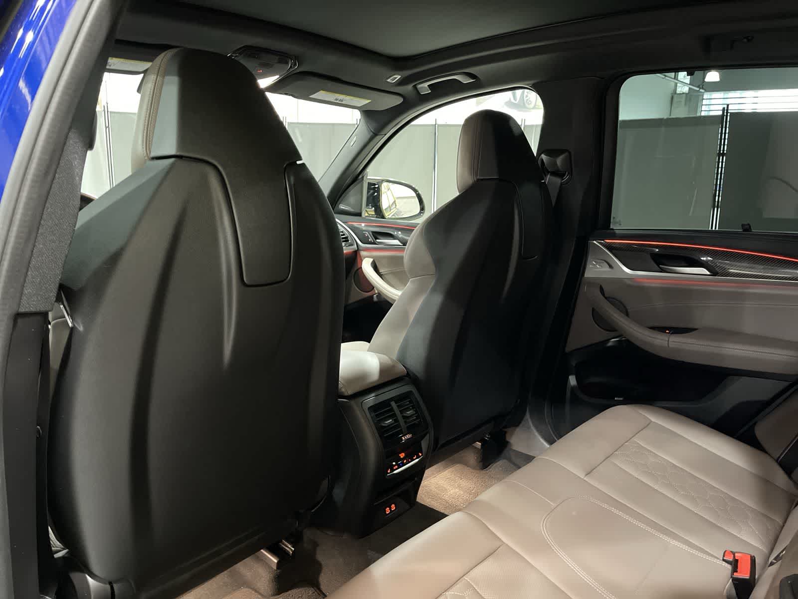 Thumbnail: 2022 BMW X3 - 24