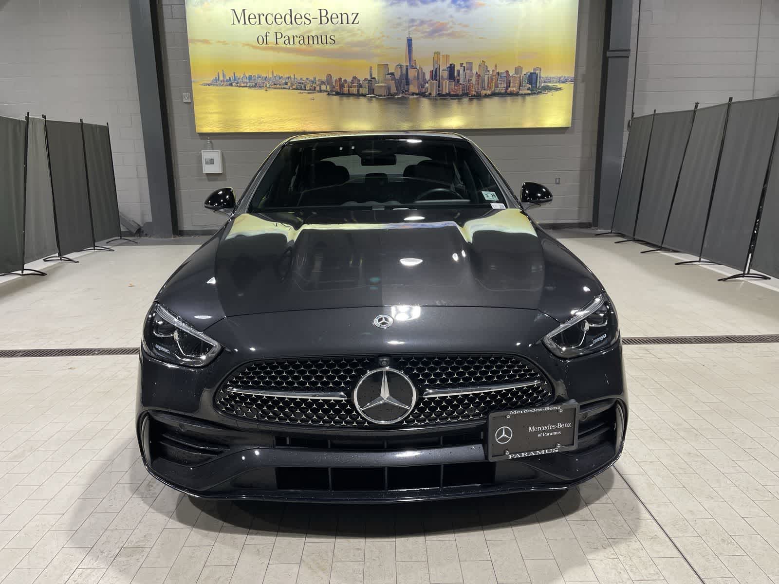 Thumbnail: 2023 Mercedes-Benz C-Class - 18