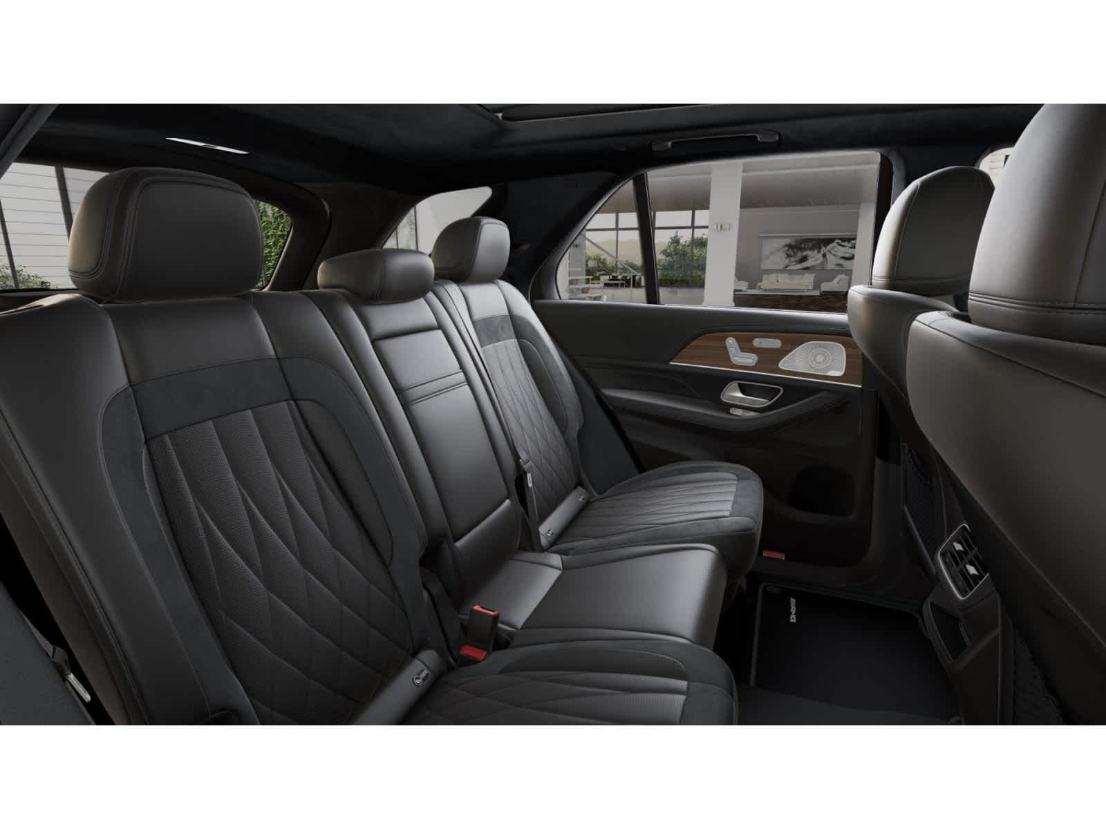 Thumbnail: 2026 Mercedes-Benz GL-Class - 4