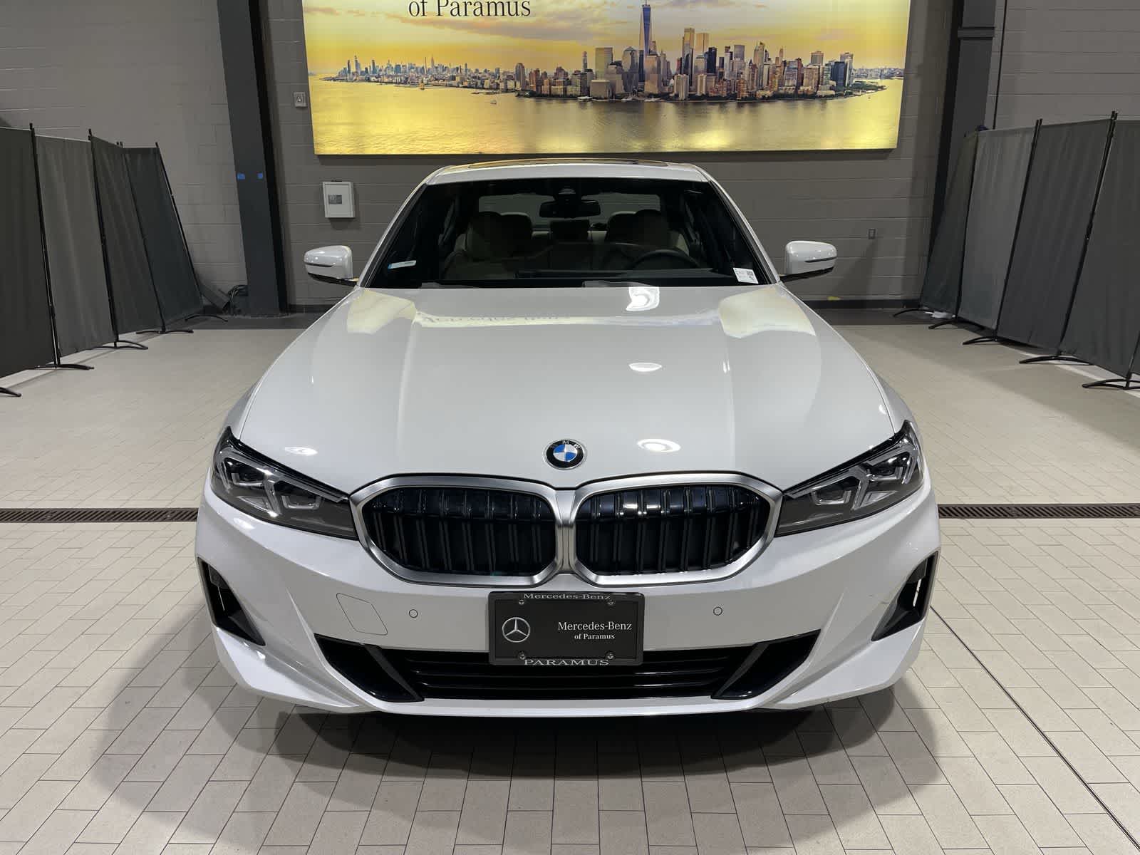 Thumbnail: 2024 BMW 3 Series - 18