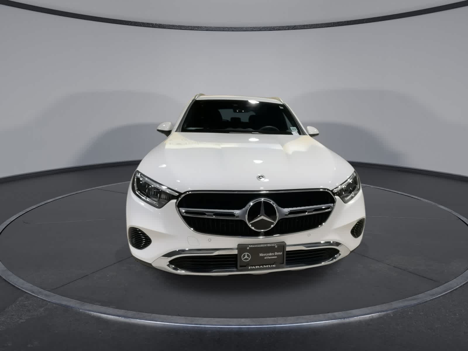 Thumbnail: 2025 Mercedes-Benz GLC - 4