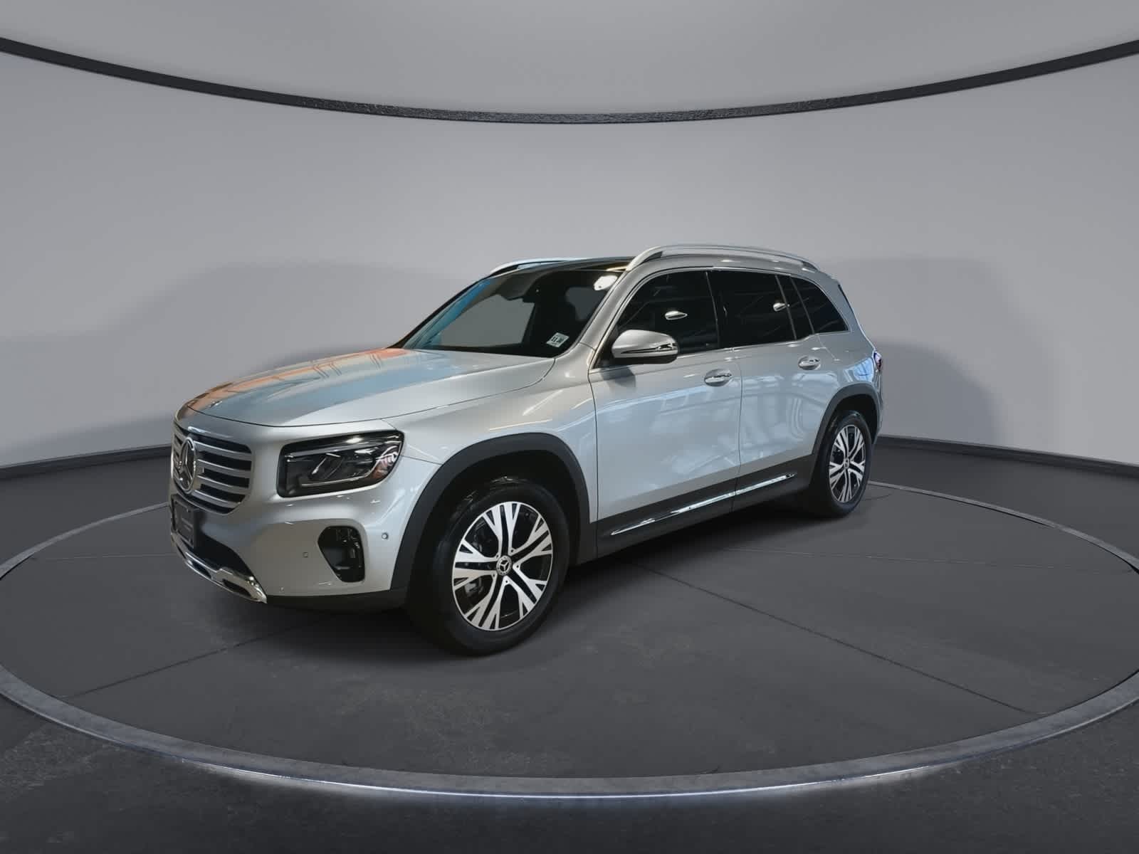 Thumbnail: 2026 Mercedes-Benz GLB - 5