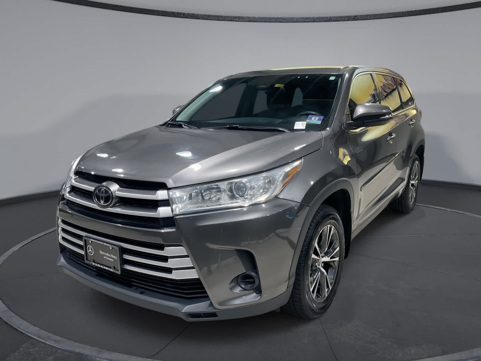 Thumbnail: 2017 Toyota Highlander - 1