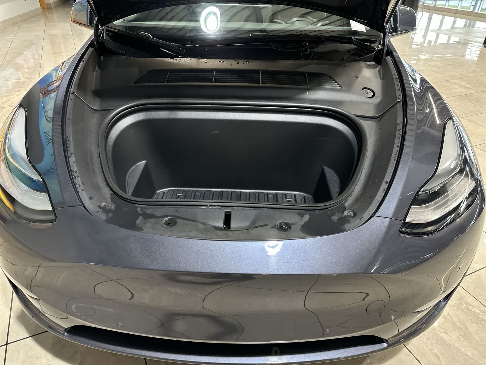 Thumbnail: 2022 Tesla Model Y - 21