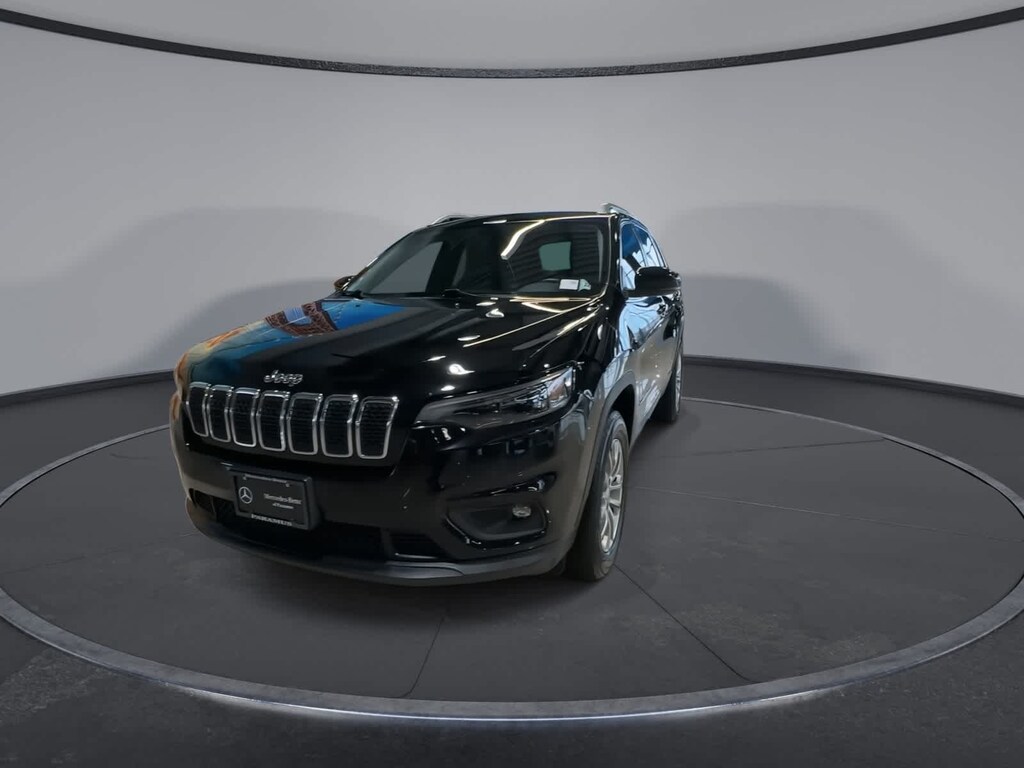 Used 2019 Jeep Cherokee Latitude Plus 4x4 SUV