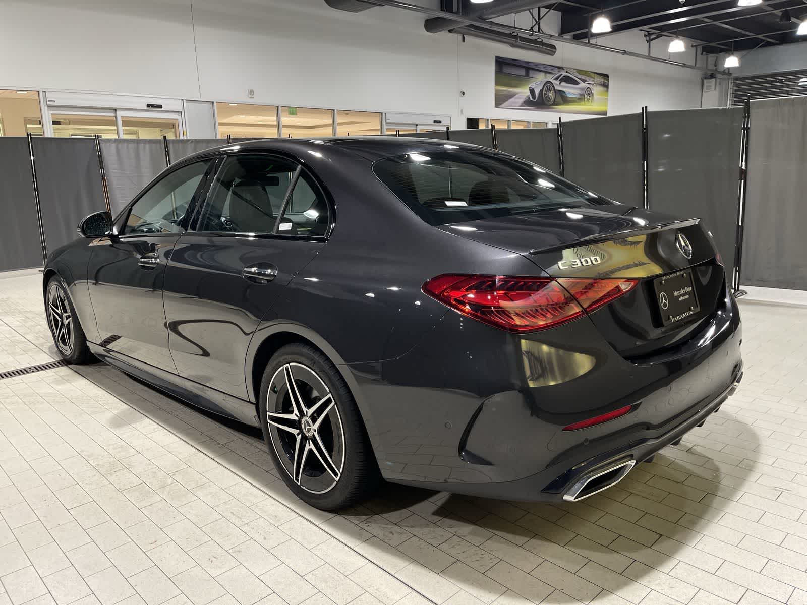 Thumbnail: 2023 Mercedes-Benz C-Class - 16