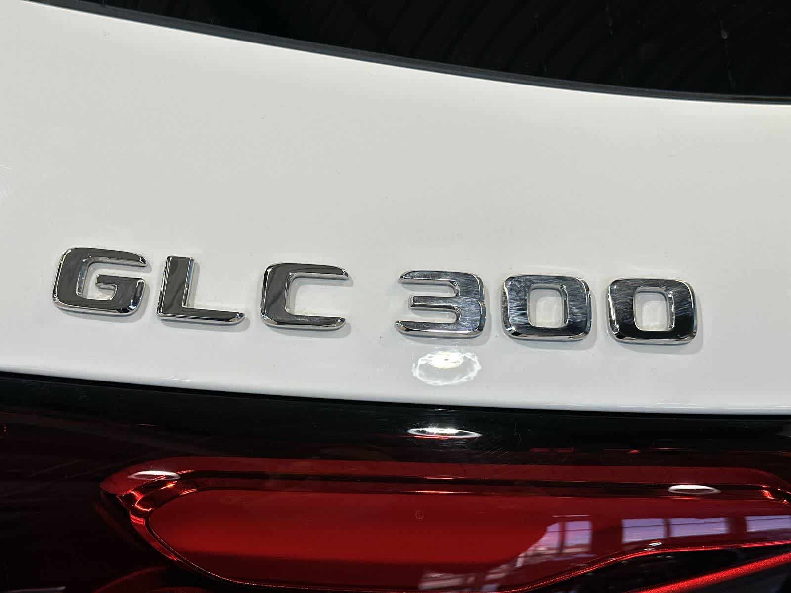 Thumbnail: 2026 Mercedes-Benz GLC - 19