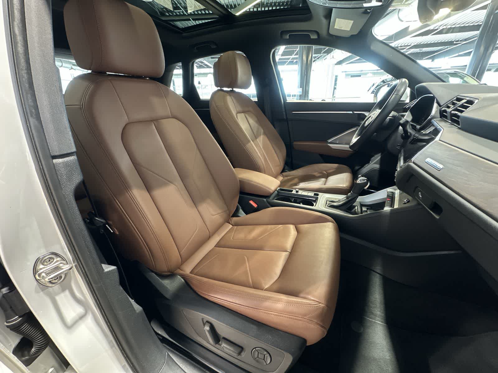 Thumbnail: 2019 Audi Q3 - 26