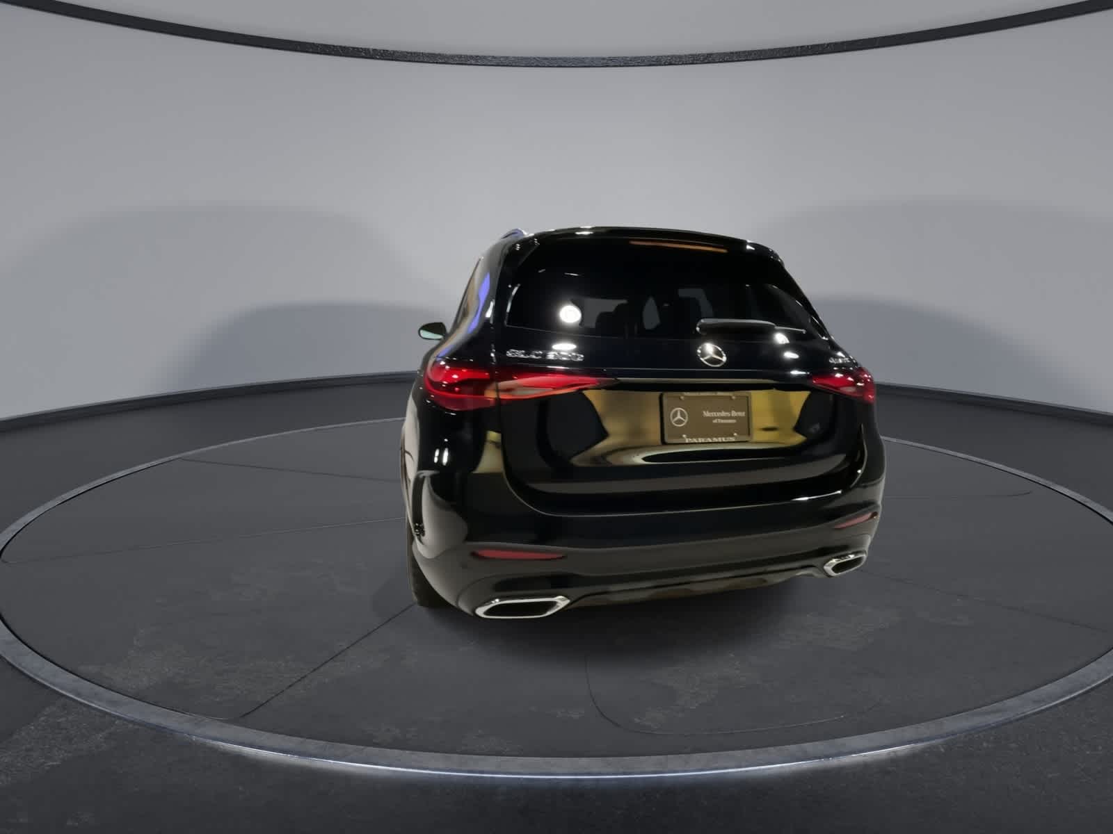 Thumbnail: 2025 Mercedes-Benz GLC - 9