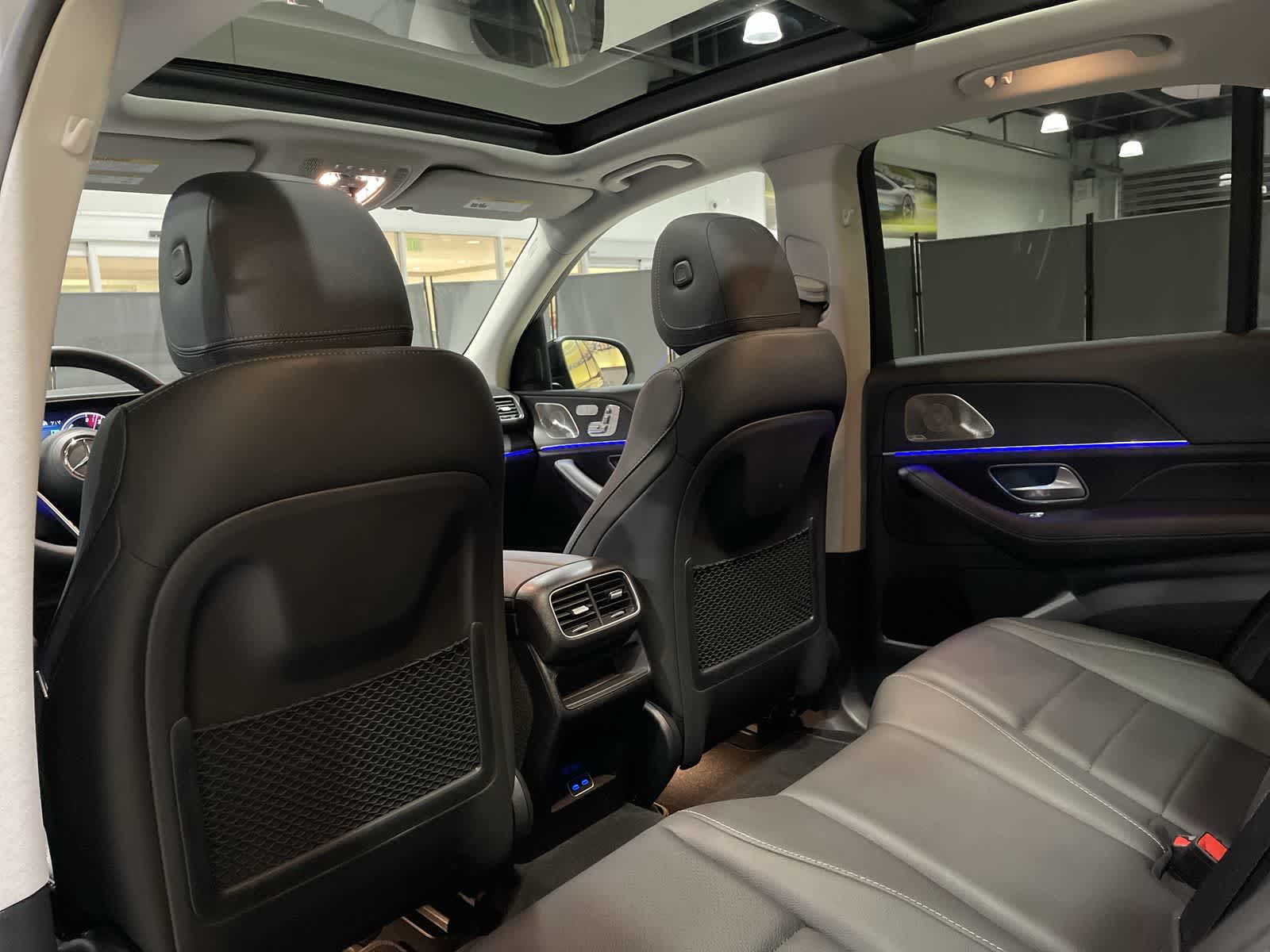 Thumbnail: 2025 Mercedes-Benz GLE - 24