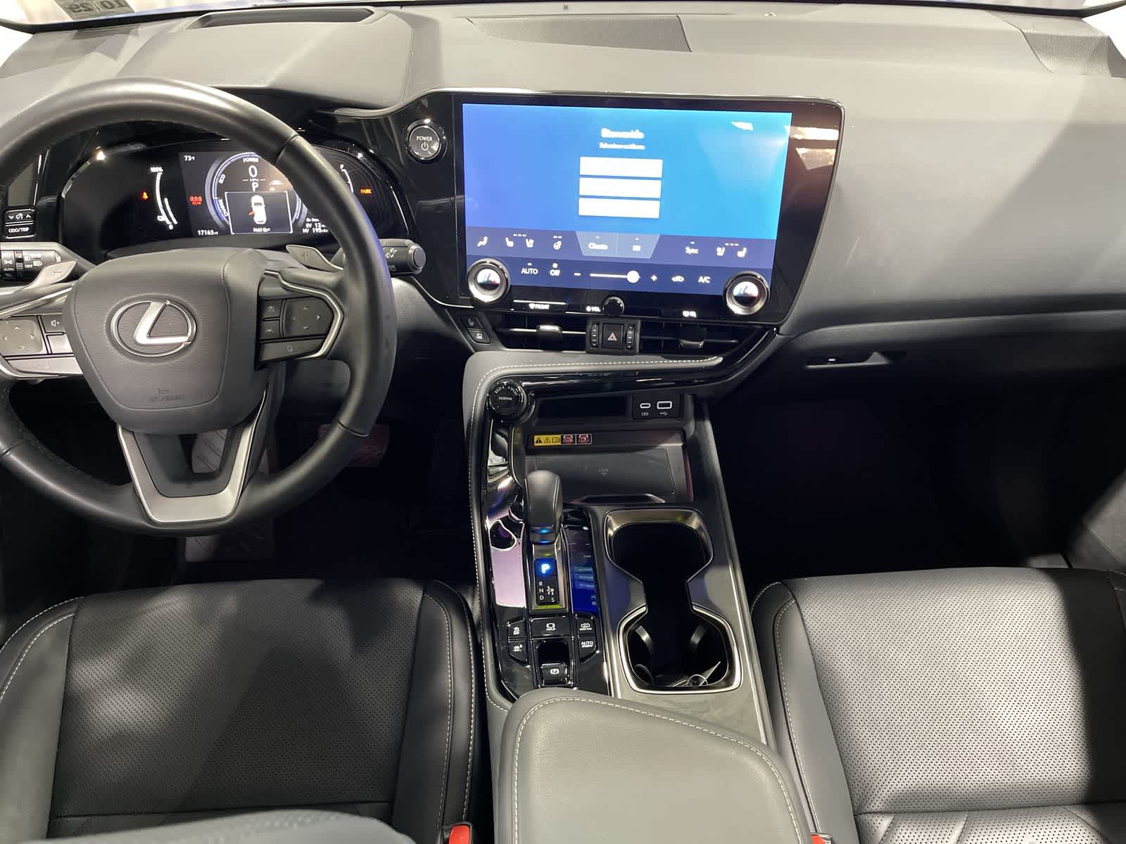 2024 Lexus NX Hybrid 450h+ 22
