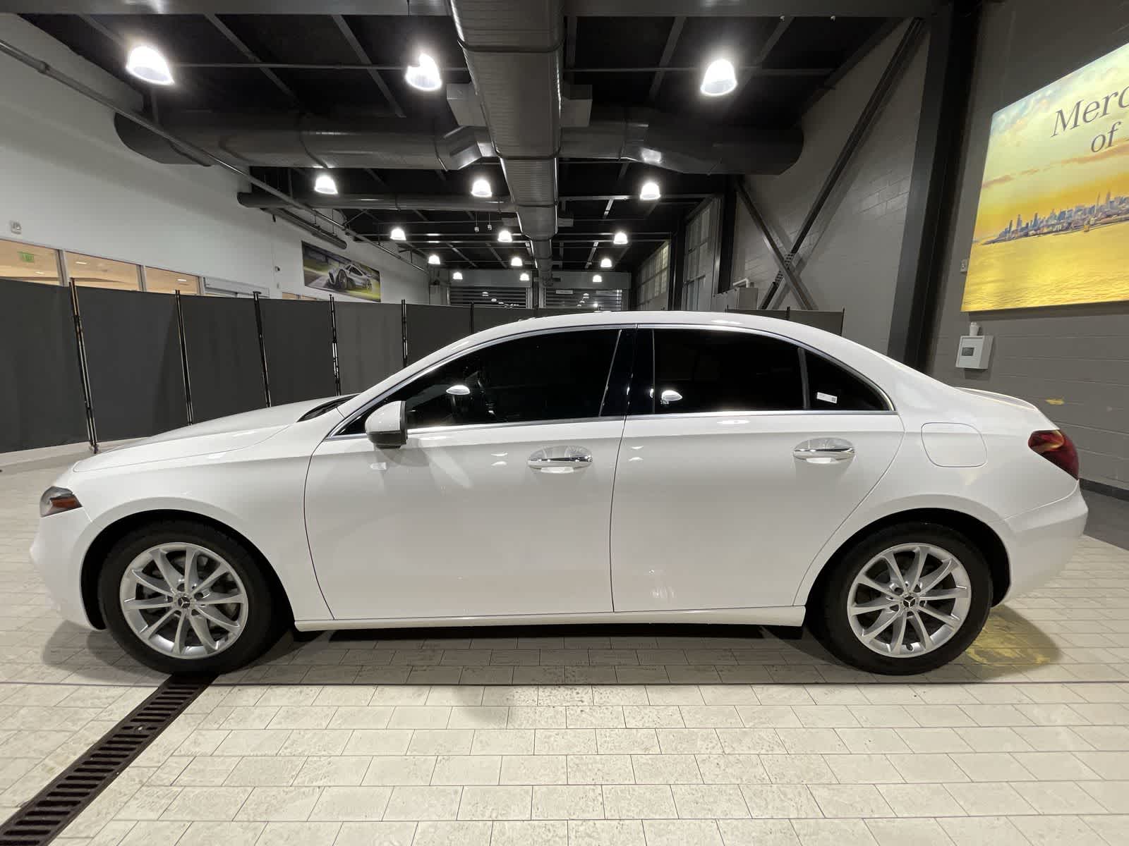 Thumbnail: 2021 Mercedes-Benz A-Class - 15